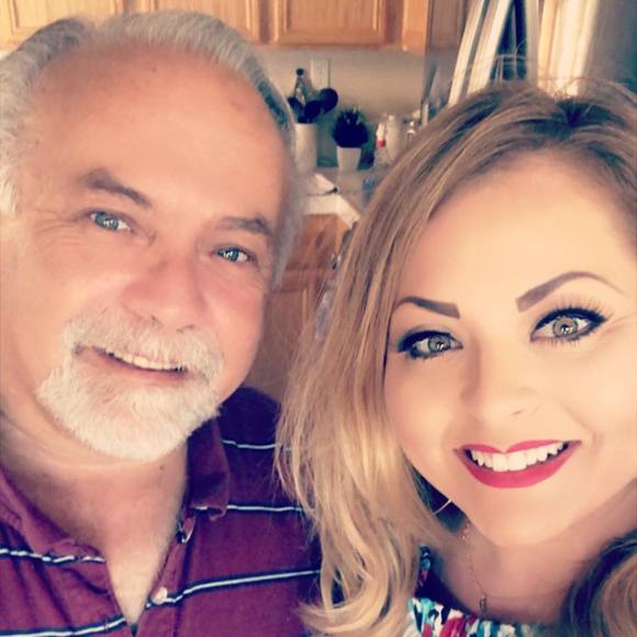 Meet your Posher, Allysa - Picture 1 of 1